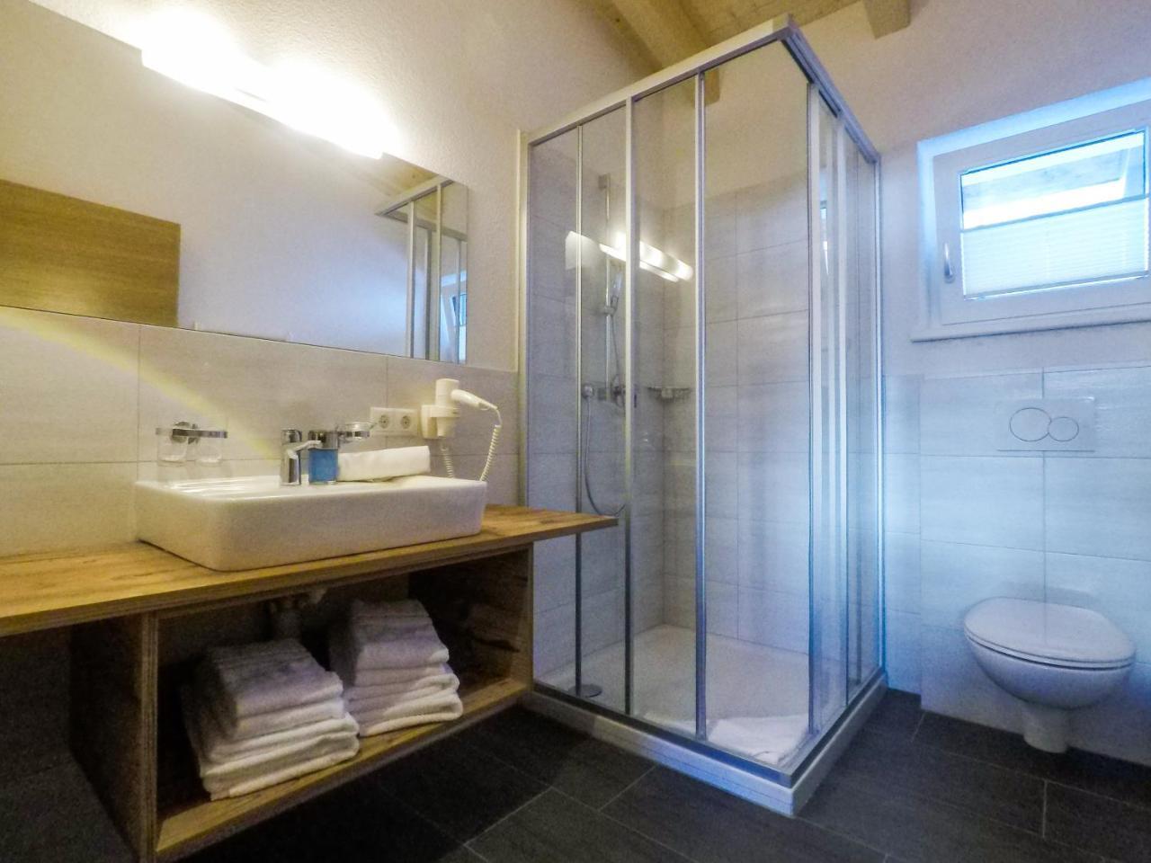 נאודרס Collina Hotel Garni מראה חיצוני תמונה